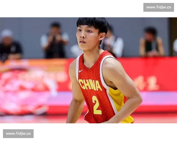 新星迷失反衬徐杰标杆价值：中国男篮后卫线的成长困局与启示